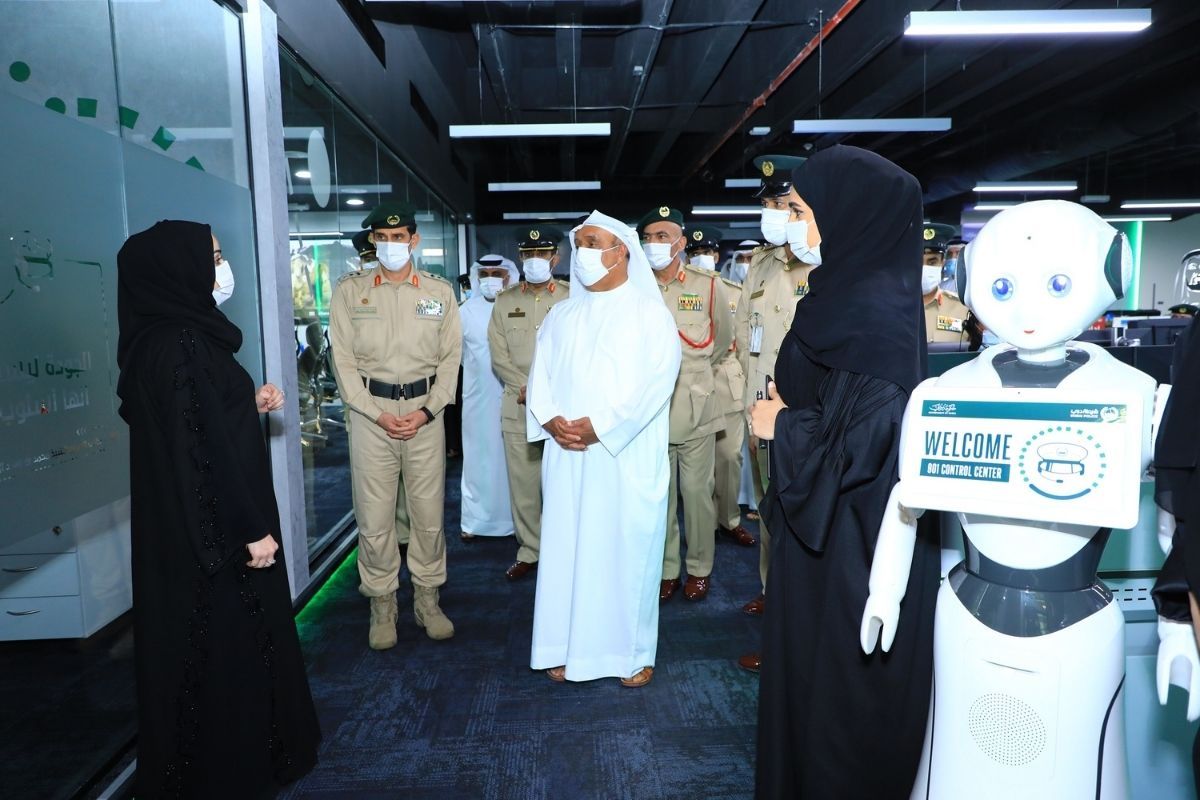 dubai police call centre number