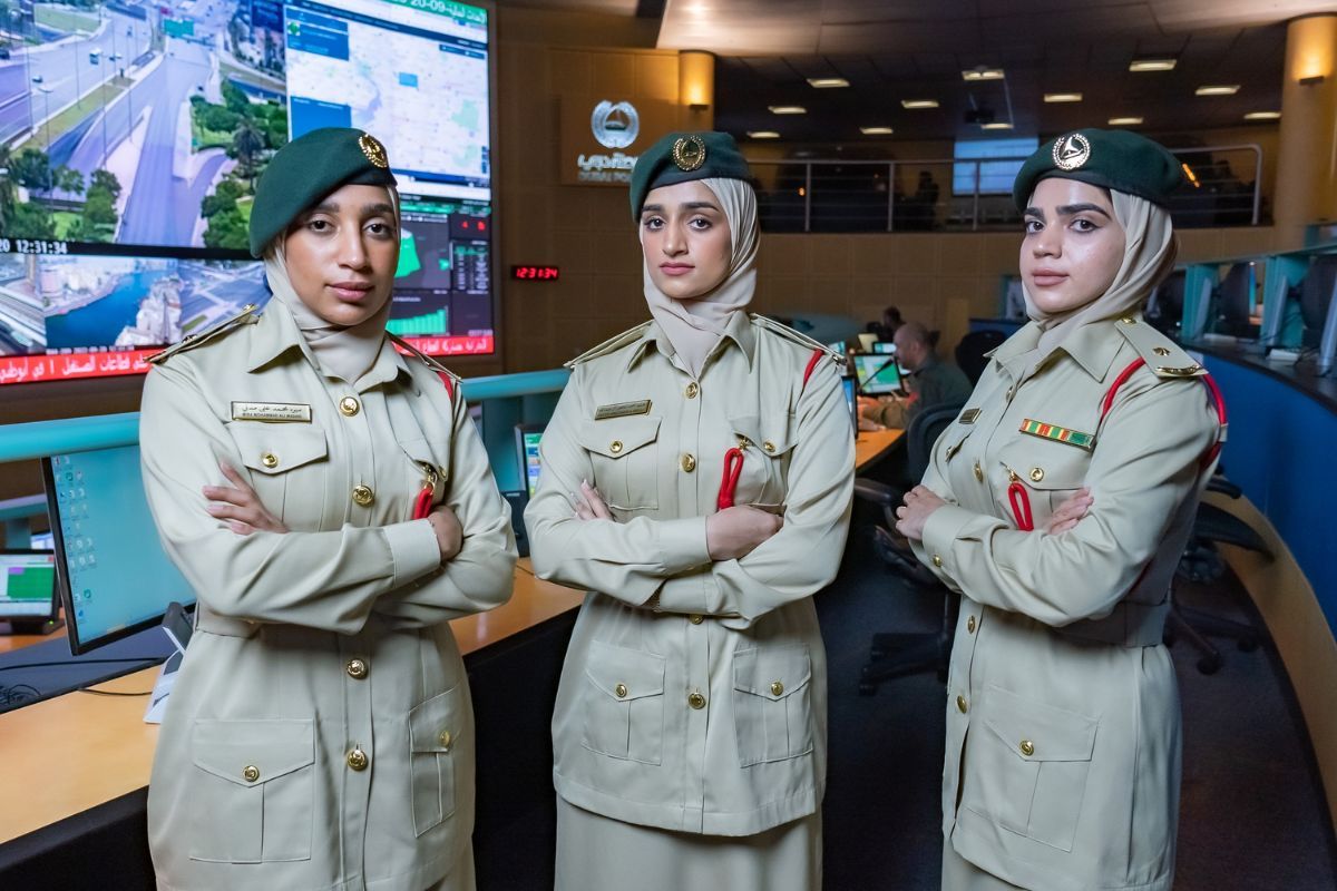 In 1RF Course, Dubai Police graduated female officers.