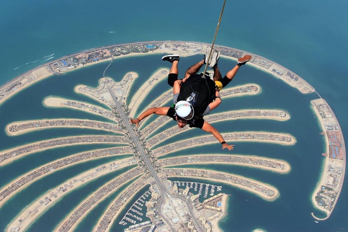 Jetpack Flying in Dubai from 360 AED –