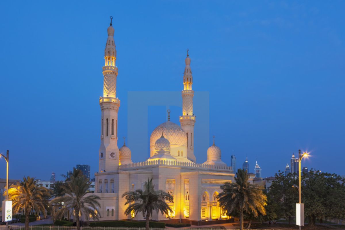 jumeirah mosque guided tour