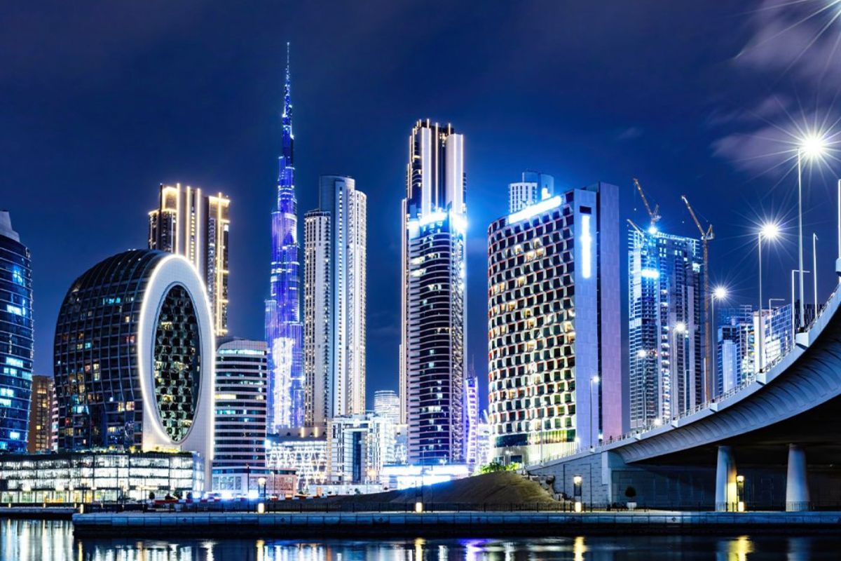 Dubai's weekly real estate transactions reach AED 9 billion