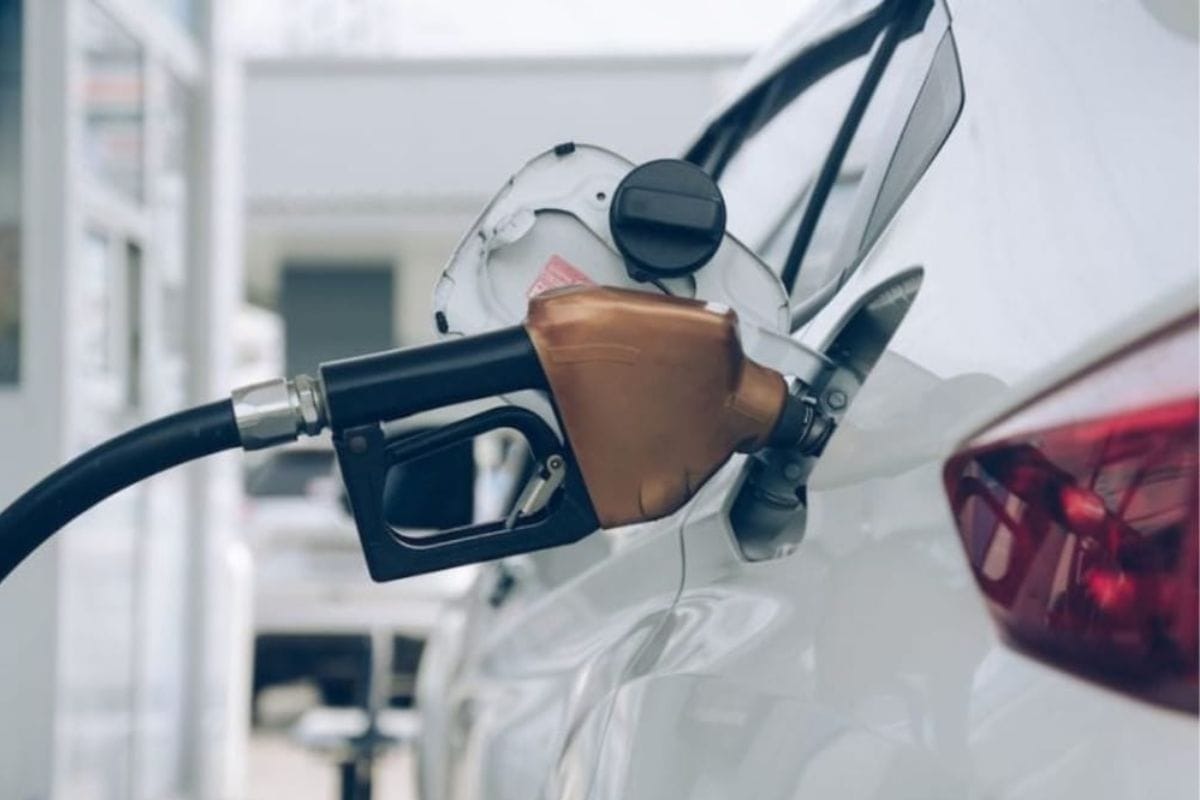 UAE Announces Fuel Prices for April 2025