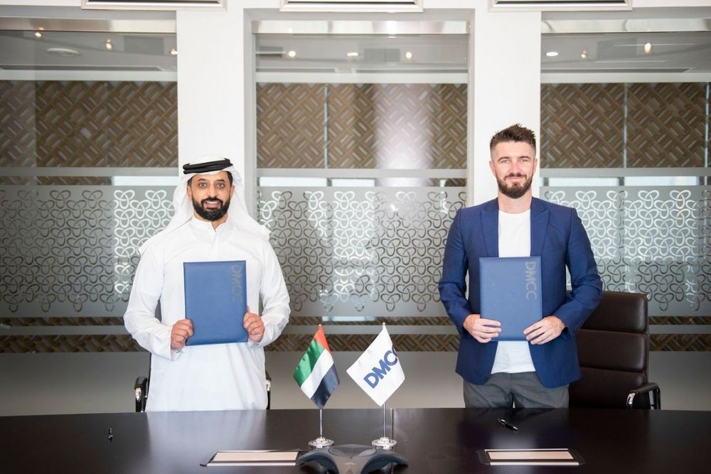 DMCC signs with bull&roo hospitality and investments to open an exciting new 3-level F&B, retail concept in JLT Dubai