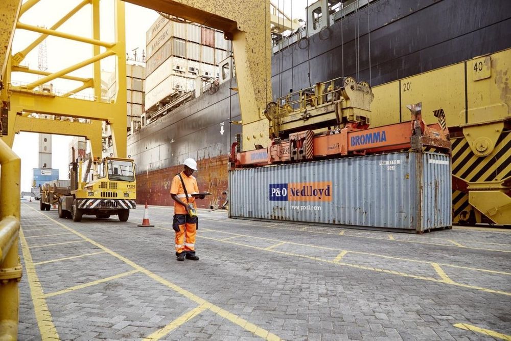 DP World: Agreement signed with Senegal cements 50-year port concession, with AED4.15 bn investments