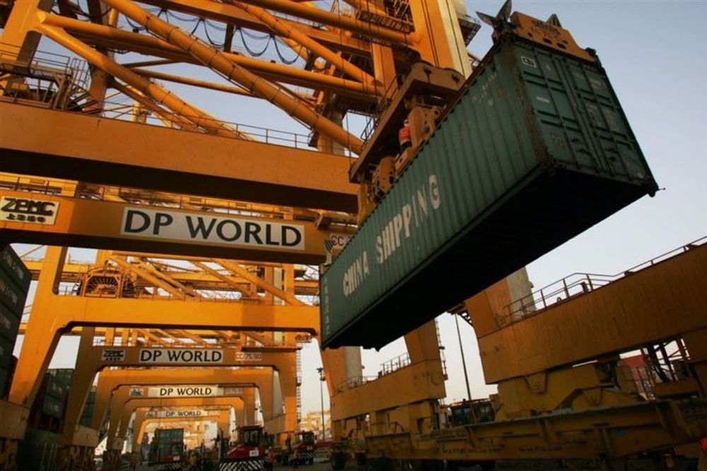 DP World JV completes first 10,000 container moves at Dubai port