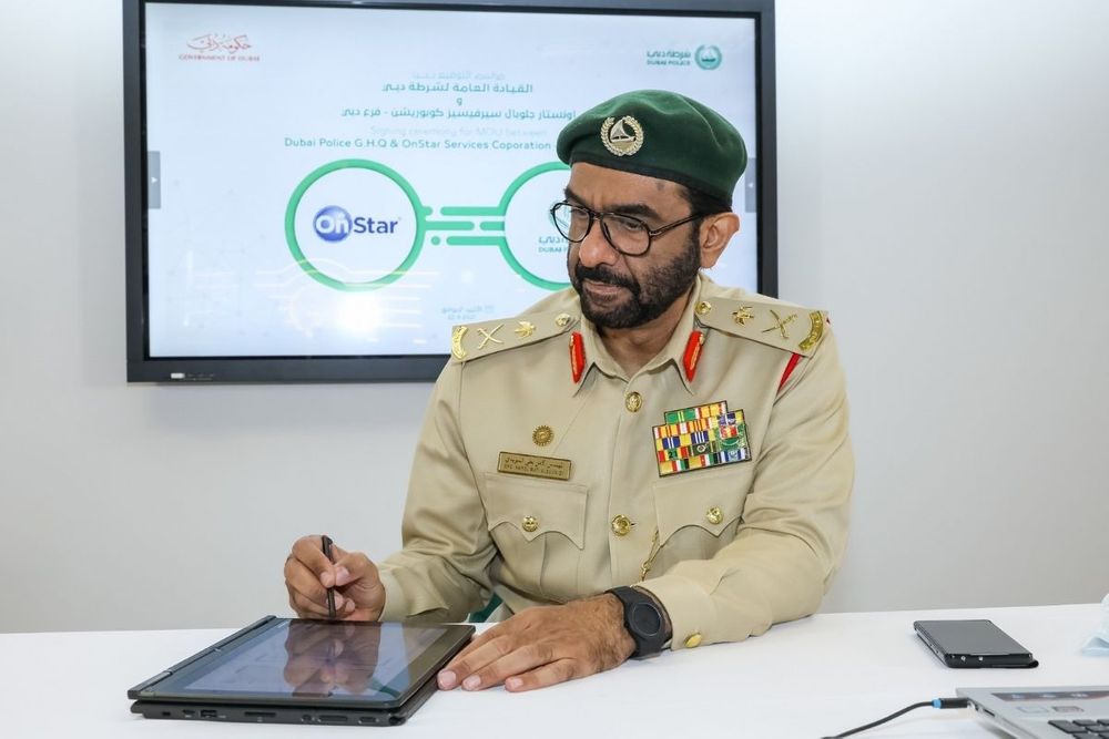 Dubai Police teams up with Onstar to promote road safety, traffic management