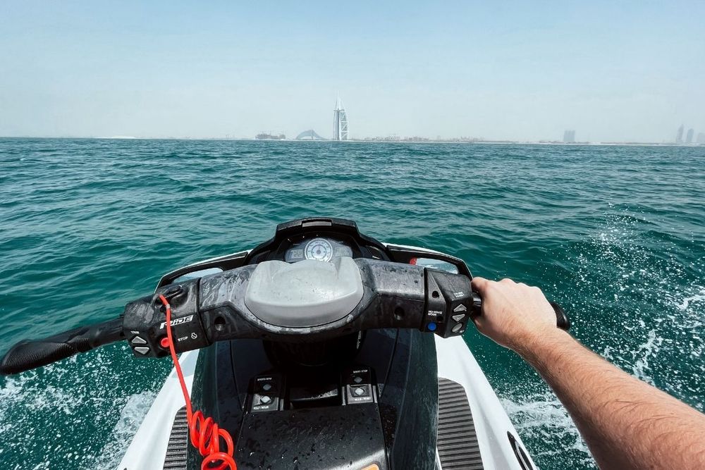 Pleasure Jet Ski licenses in Dubai can be renewed for 1 or 2 years