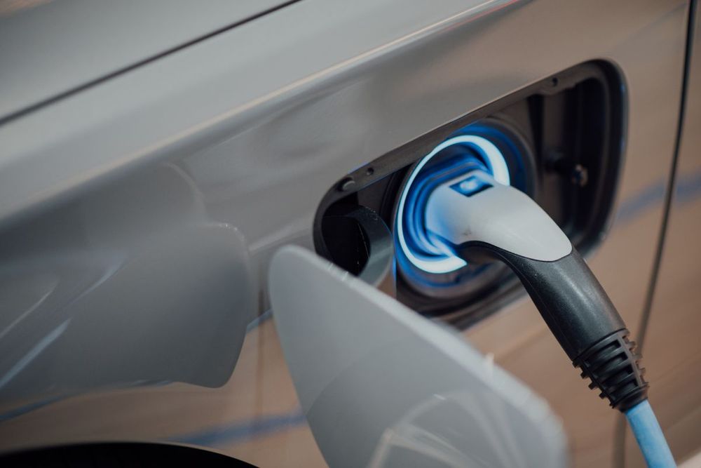 Innovation & Tech Pushing for the Revolution of Electric Vehicles