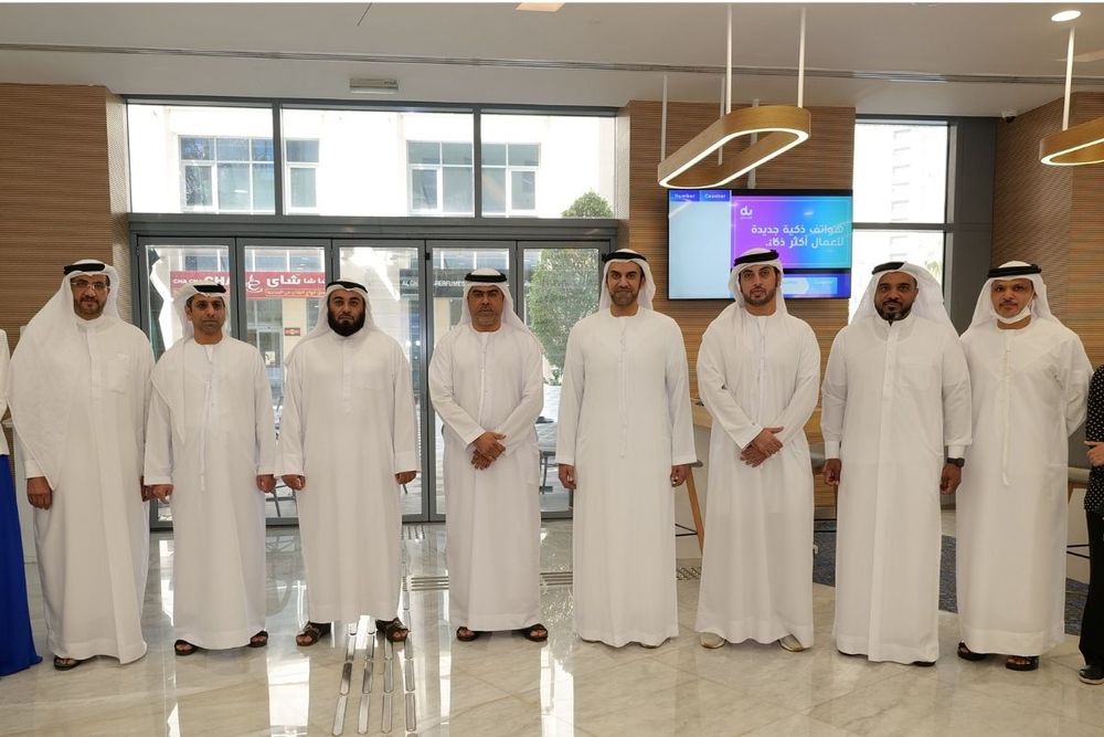 DET & du launch Digital Business Hub to provide value-added services for businesses