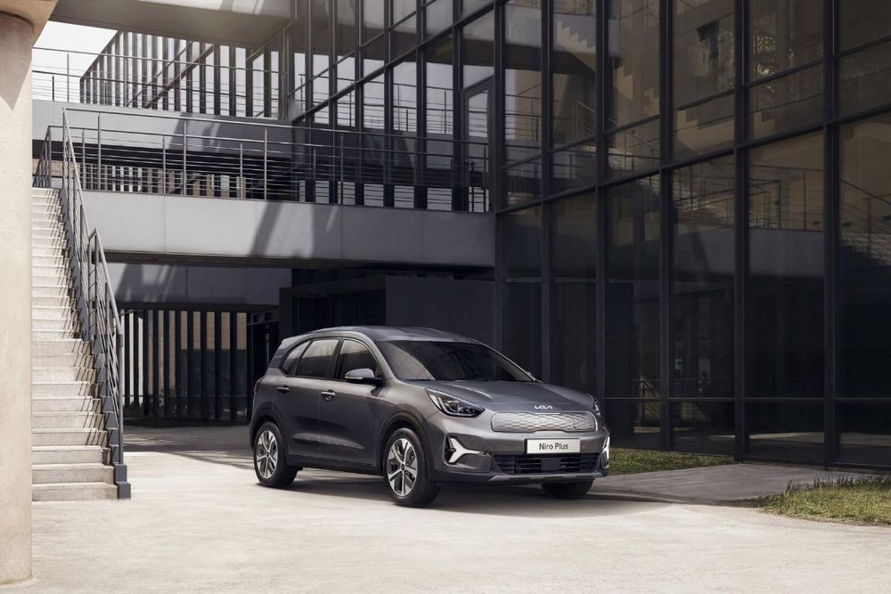 Kia reveals ‘purpose-built vehicle’ strategy with launch of Niro Plus