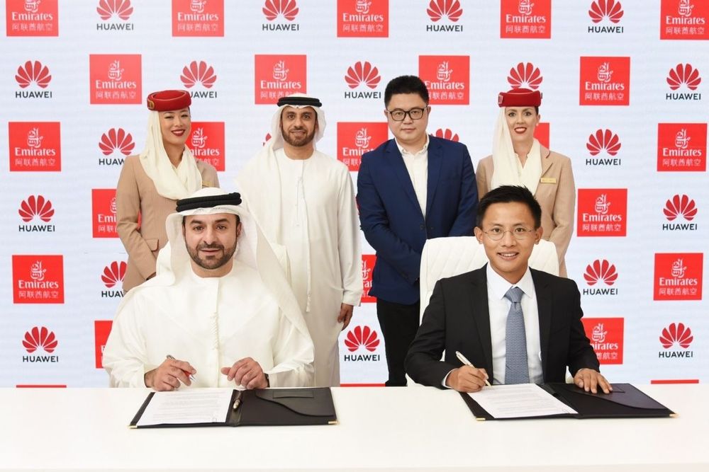 Emirates enhances its strategic partnership with Huawei