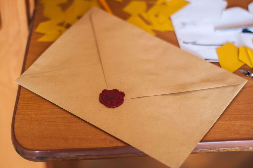 UAE: Penalties for removing, breaking or damaging seals on papers, places