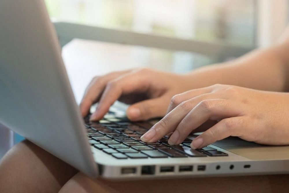 70% of UAE residents struggle with work-life balance due to technology: Survey