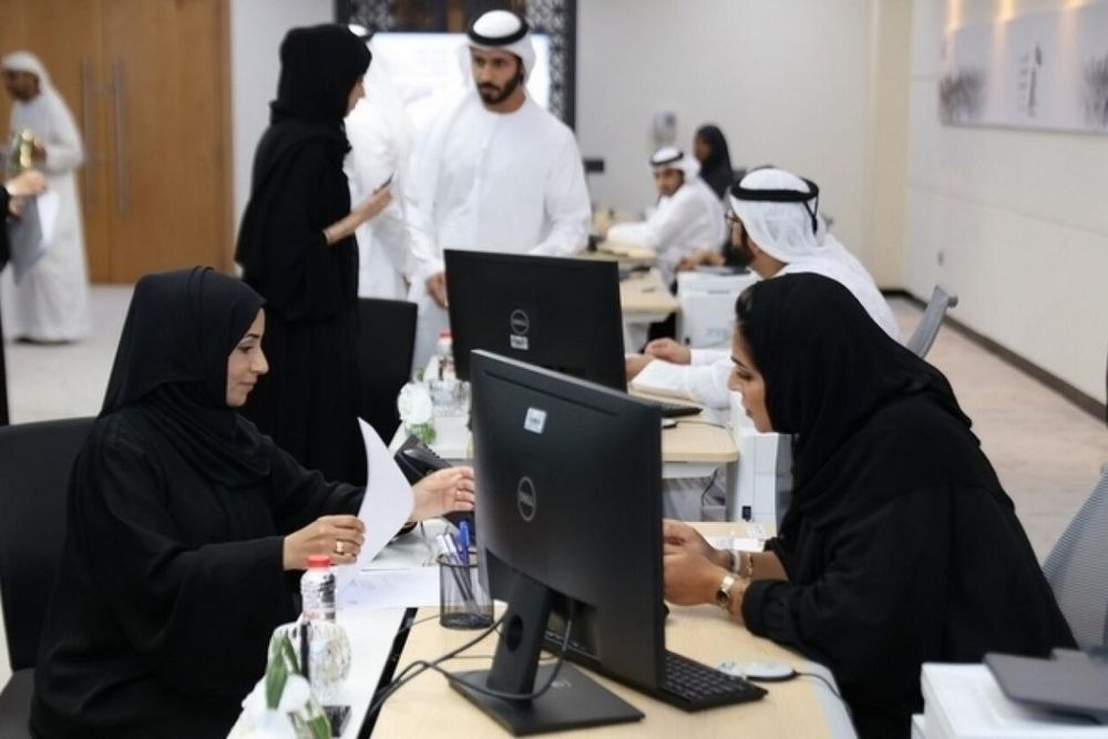 Skilled Emiratis in private sector get equal pay to expats in same job