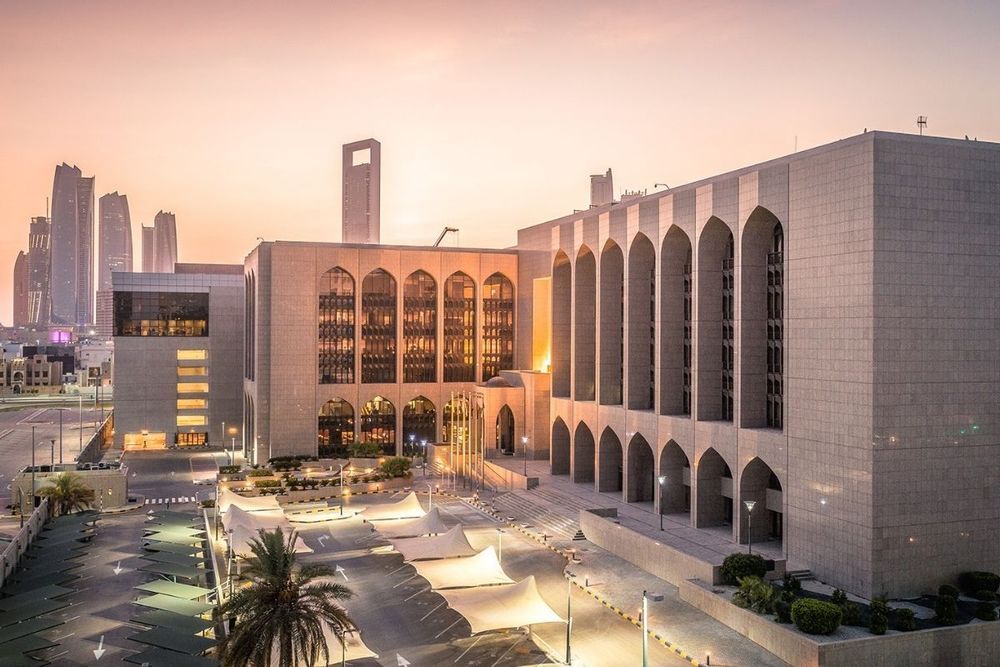 UAE banks held deposits of over AED1.31 trillion in accounts with balances exceeding AED20 million until December 2022