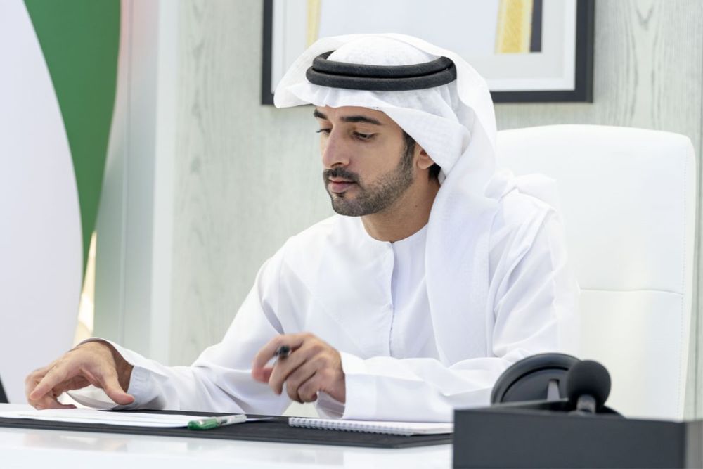 Hamdan bin Mohammed issues resolution on the Board of the Knowledge Fund Establishment