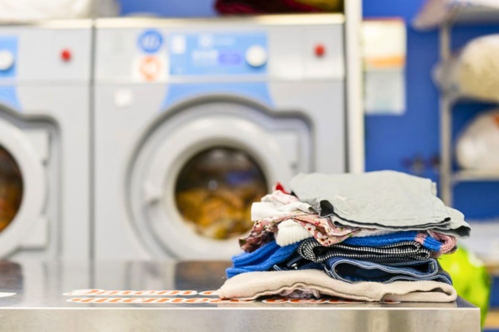 Best Laundry Services in Dubai: Laundrybox, Whites & More