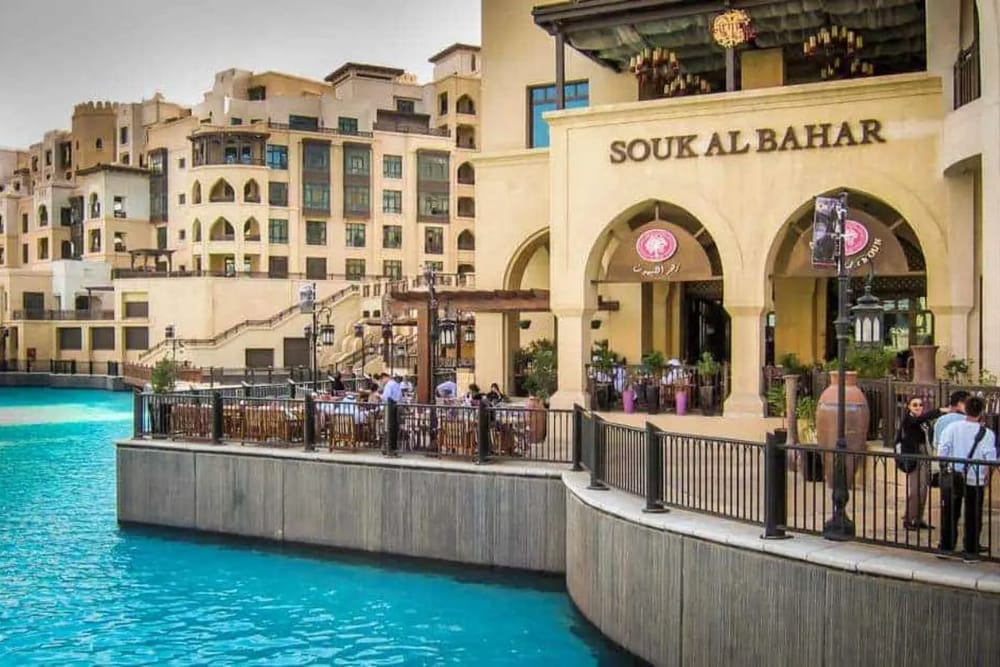 A Guide to Souk Al Bahar Dubai: Restaurants, Shops & More!