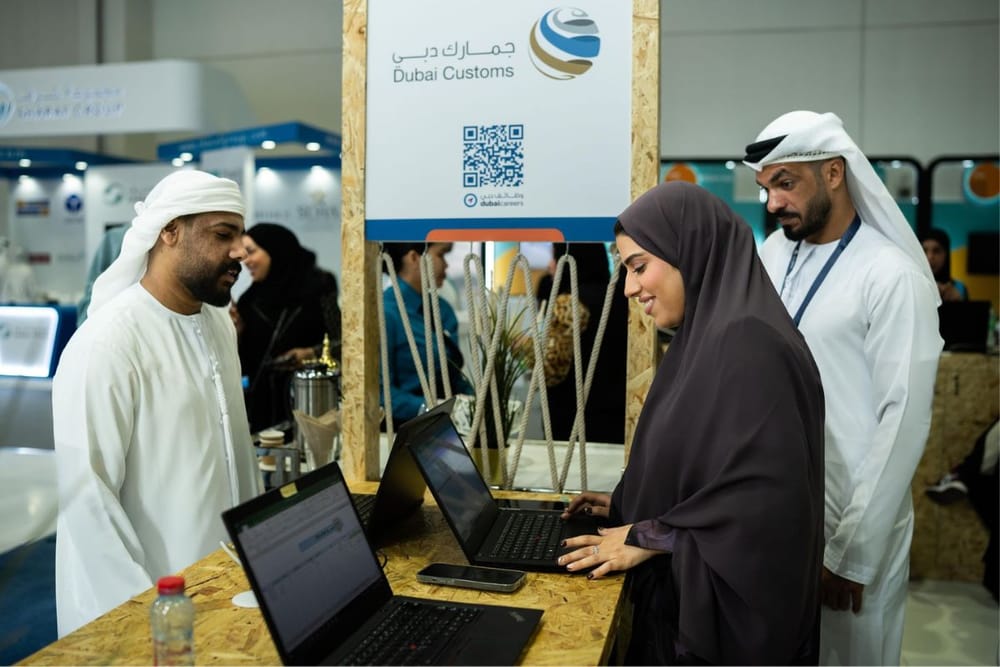 Dubai Customs and DP World Launch Scholarship Programmes for Emirati Youth