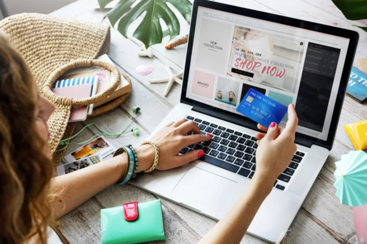Dubai’s Thriving E-commerce Market: How to Start Your Online Business