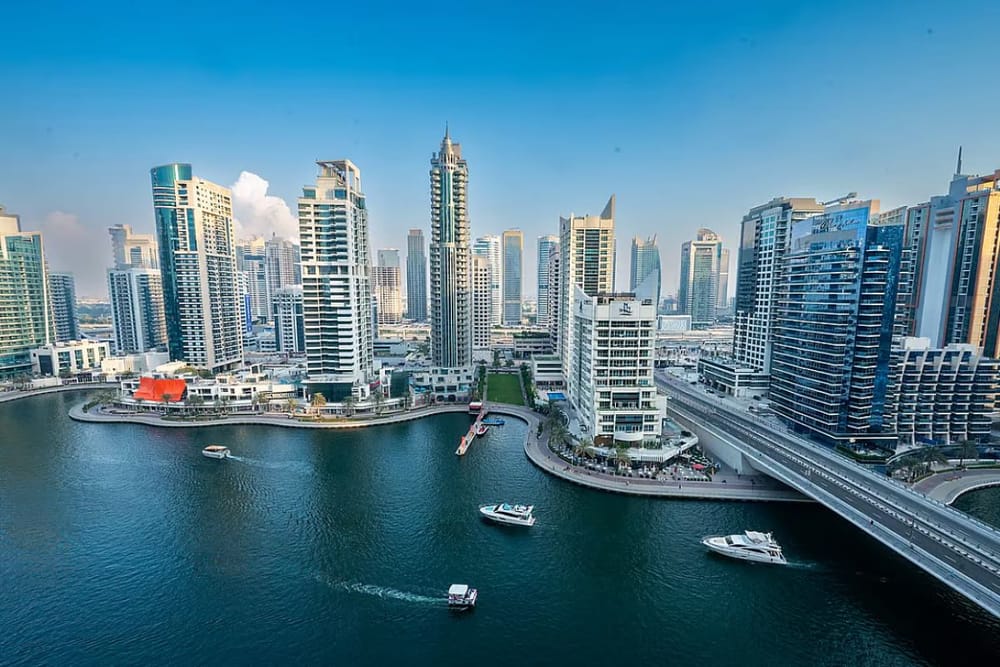 Dubai Developers Offer Buyback Guarantees and Zero Service Charges to Attract Buyers