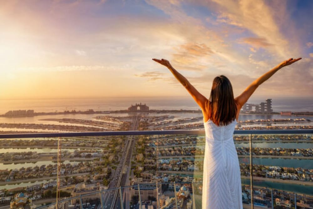 Wake Up to the Sea: Dubai’s Best Apartments with Stunning Ocean Views