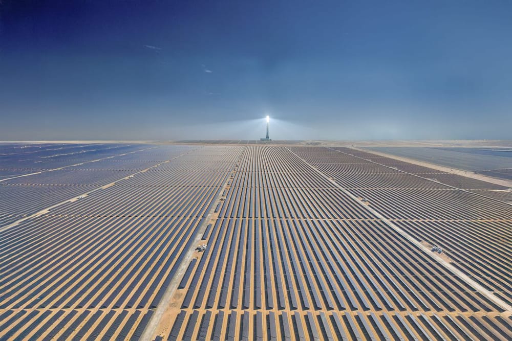 Global Renewable Energy Capacity Reaches Record 582GW as UAE Projects Lead Innovation