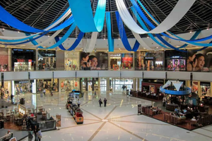 Stores in Dubai Marina Mall; Electronics, Fashion, and more