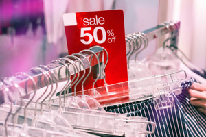 How Dubai’s Smart Businesses Turn Sale Season Chaos into Calculated Profit