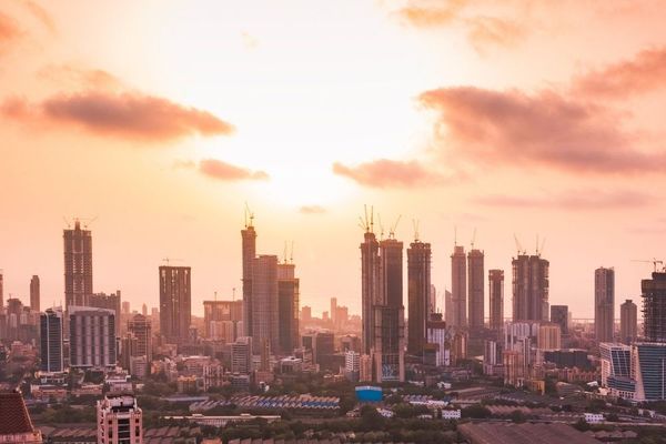 Mubadala to invest AED3.1 billion in Reliance Retail Venture