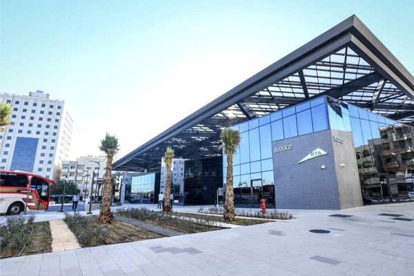 Hamdan bin Mohammed inaugurates new generation of Bus Stations at Al-Ghubaiba