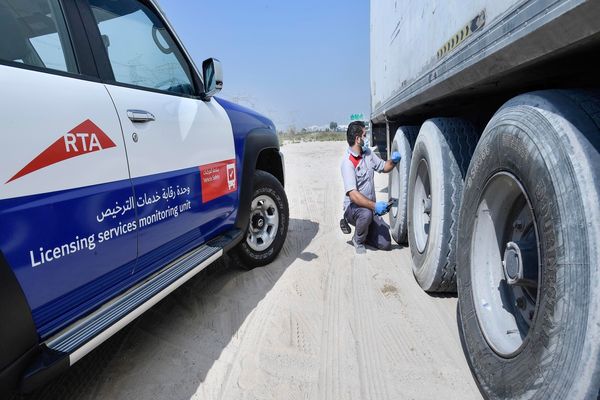 RTA carries field inspection of vehicle tyres in Dubai