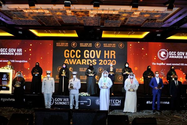 DHA wins the “Most Distinguished Learning and Development Strategy Award” at the GCC GOV HR Awards