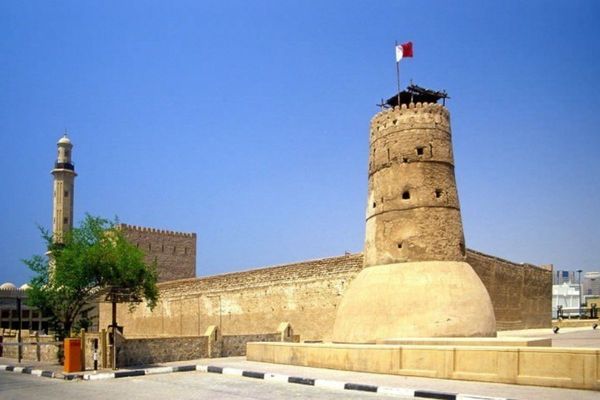 Hamdan bin Mohammed launches rehabilitation project of Al Fahidi Fort