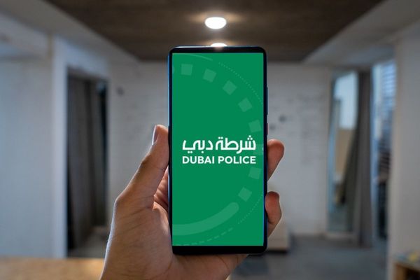 Dubai Police Smart App notifies Users of Temporary Street Closures and Major Accidents