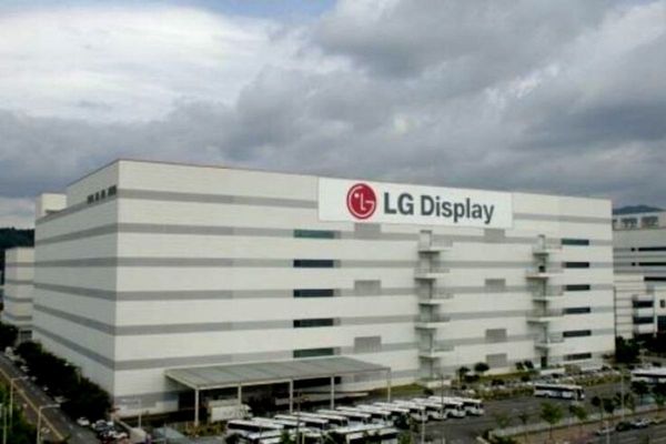 LG to supply 'foldable panels' for Apple