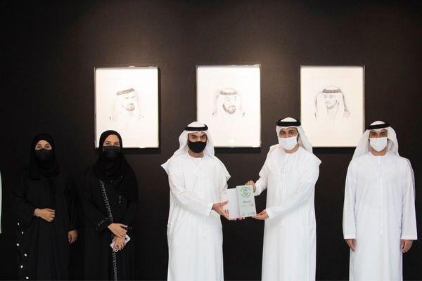Dubai Statistics Center receives ‘100% Paperless Stamp’