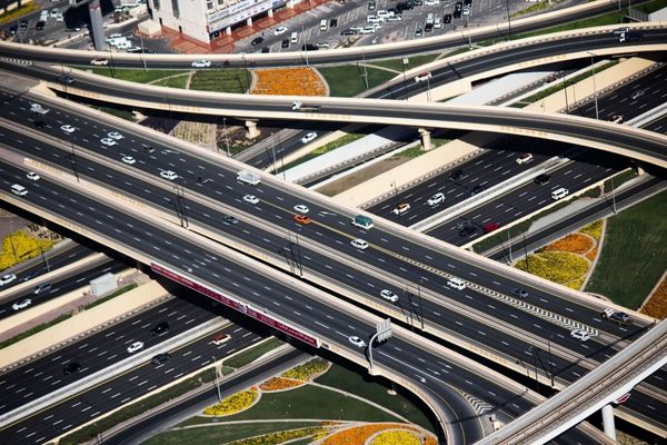 Dubai Police, RTA launch 'Give Way in the Fast Lane' Campaign