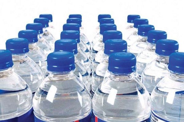 Dubai Economy bans serving drinks in baby bottles in view of COVID-19