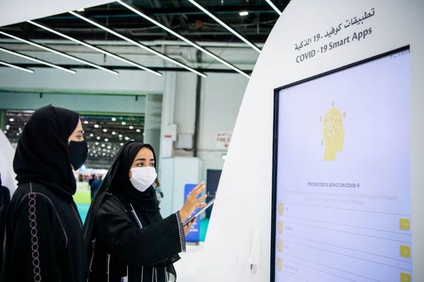 MoHAP, EHS highlight Covid-19 UAE App updates at Arab Health 2021