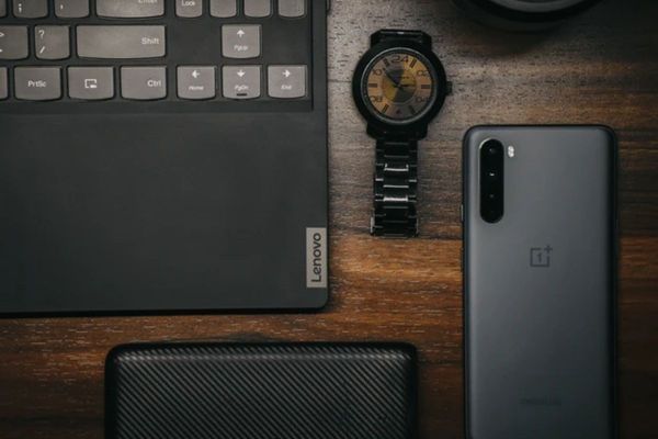 Lenovo Leads in Launching Windows 11 on New Yoga Laptops