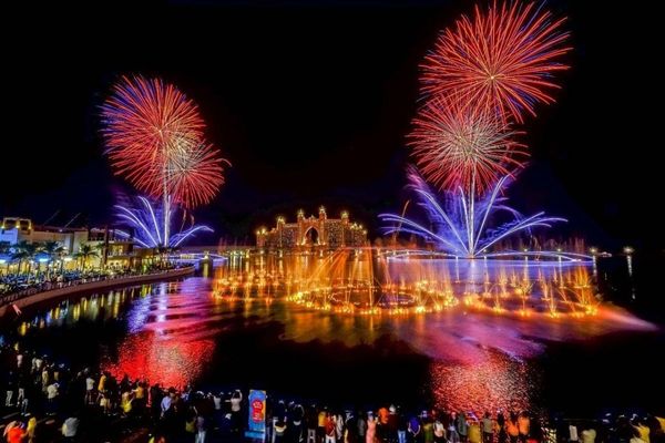 Diwali Celebrations in Dubai: Fireworks, Special Offers, Expo 2020 Shows