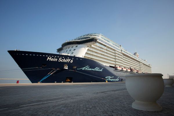 World’s top cruise liners set sail for Dubai as 2021-2022 cruise season begins