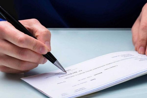New UAE law: What happens if postdated rent cheques bounce?