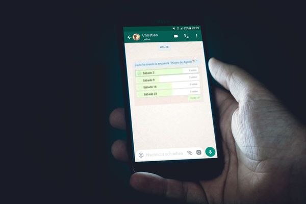 WhatsApp to Introduce Group Chat Poll Feature