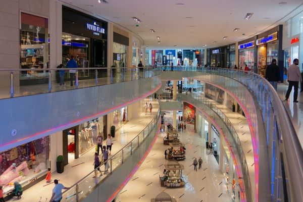 Eid in Dubai: Malls to give away Dh200,000 cash to shoppers as Eidiya
