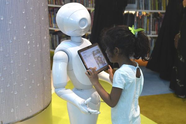 'Mohammed bin Rashid Library' is the 1st library in the region to use AI & robots