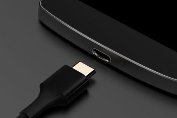 EU countries agree to all phones having a common charger