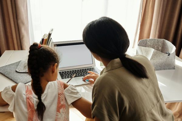Is remote learning still an available option for UAE students?
