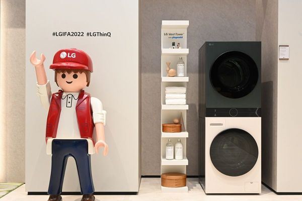 LG teases exclusive PLAYMOBIL collectibles at IFA 2022